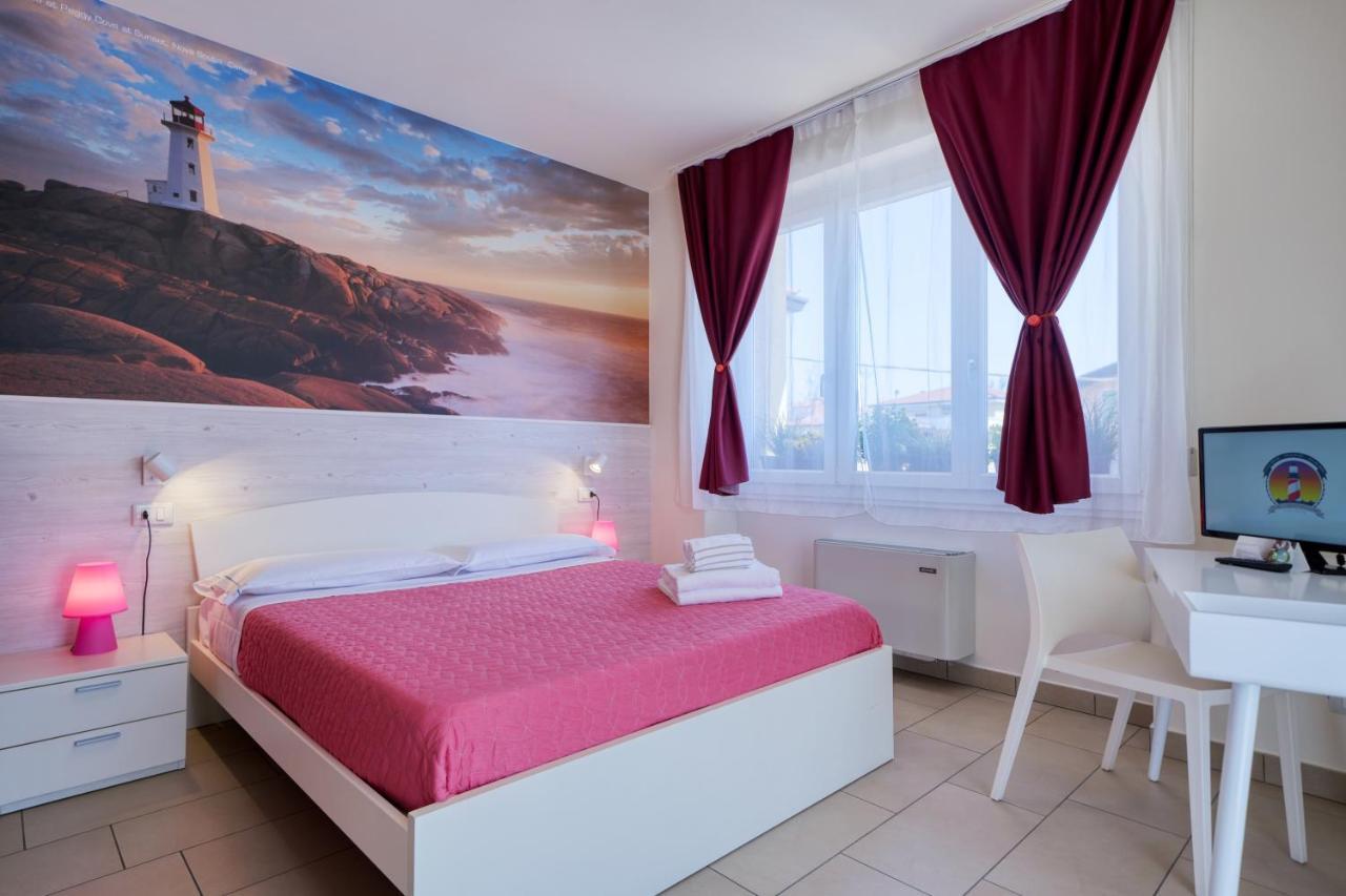 The Lighthouse Rooms Lazise Exterior photo