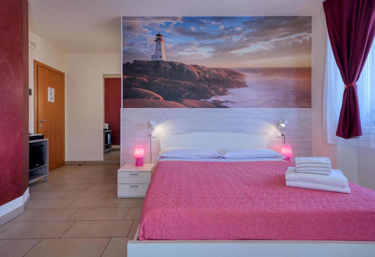The Lighthouse Rooms Lazise Exterior photo